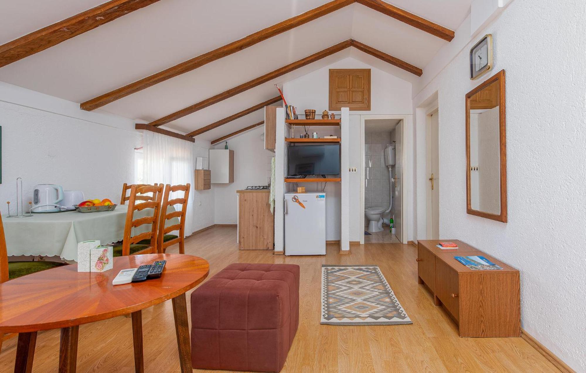 Nice Apartment In Potocnica With House Sea View Borovići Esterno foto