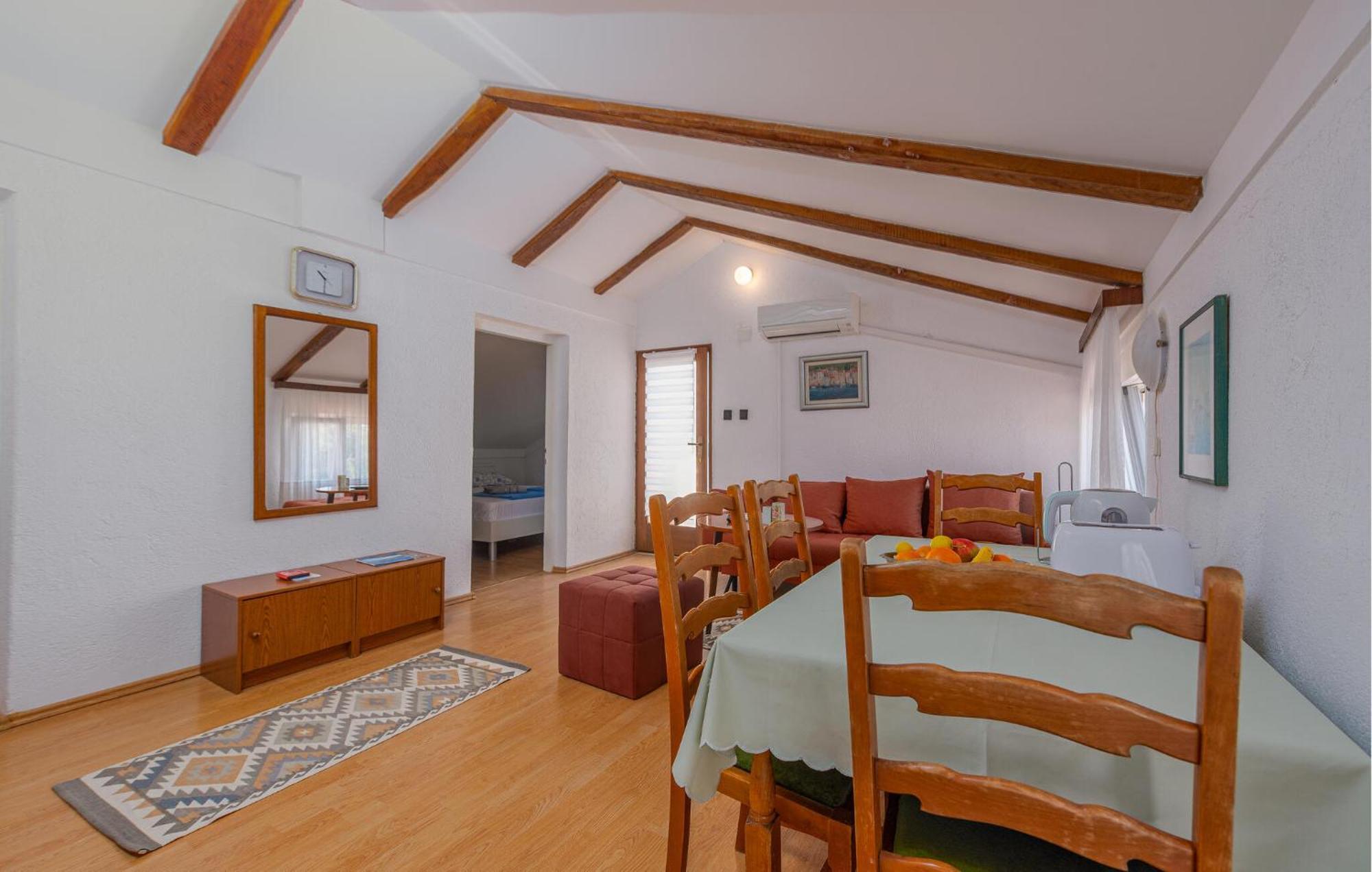 Nice Apartment In Potocnica With House Sea View Borovići Esterno foto
